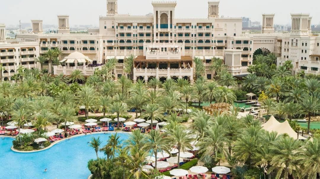 Alqasar Hotel